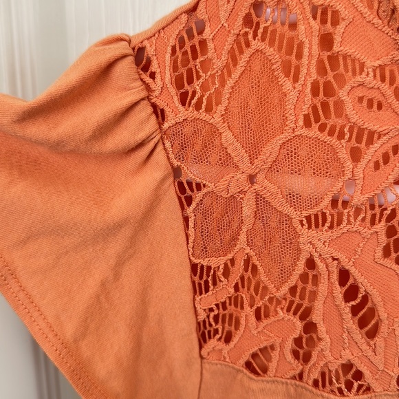 Banana Republic Flutter Cap Sleeve Top Size Small - Picture 3 of 6